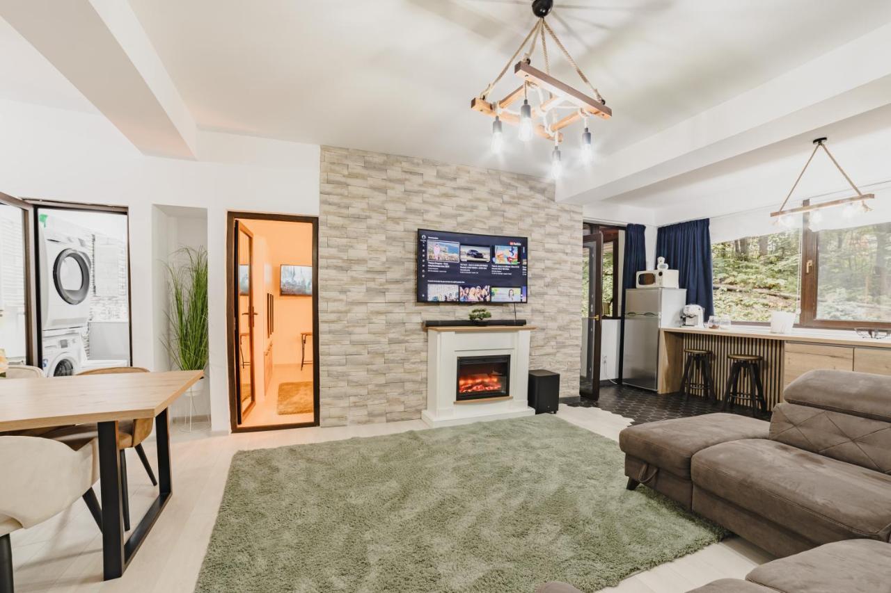 Prestige Luxury Apartment เปรดัล ภายนอก รูปภาพ